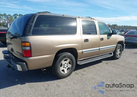2004 Chevrolet Suburban 1500 Ls z USA, uszkodzony, nr VIN 1GNEC16Z24J155696